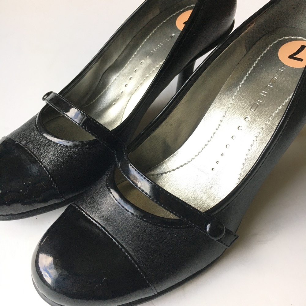 NEW Black Bandolino Mary Jane Pumps